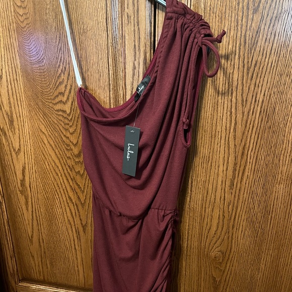NWT Lulu’s One Shoulder Dress - Picture 6 of 8